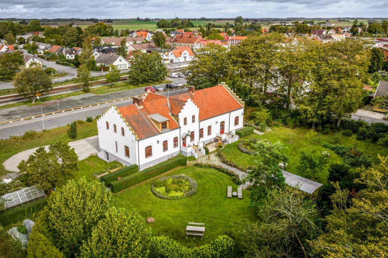 Vita Huset Pa Oesterlen Garsnas Ngoại thất bức ảnh